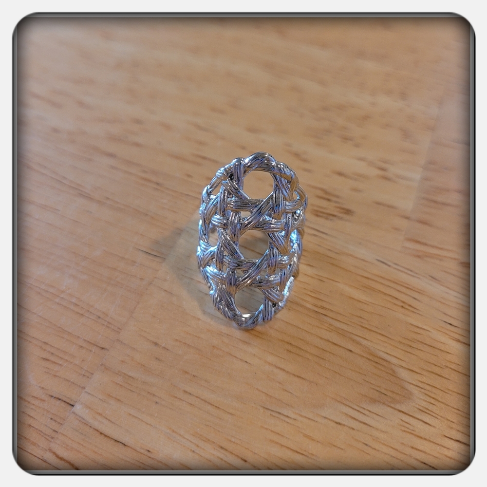 NWOT Kendra Scott Natalie Statement Ring Sz 7 - Picture 4 of 9